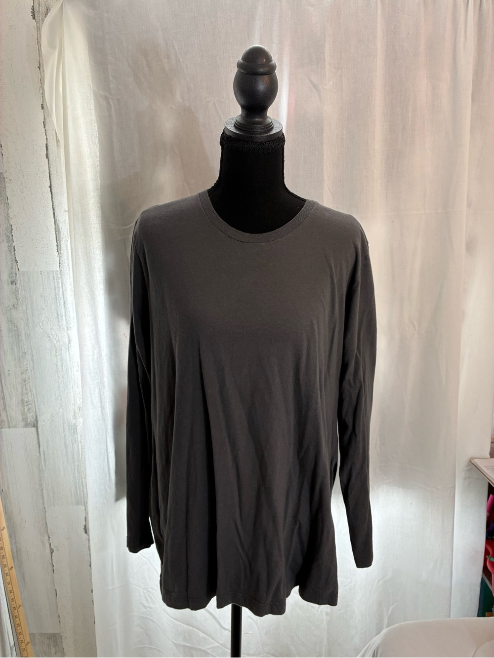 American Apparel Black Long-Sleeve Crew Tee